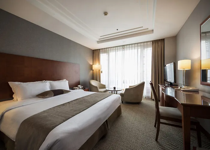 Koreana Hotel 4*
