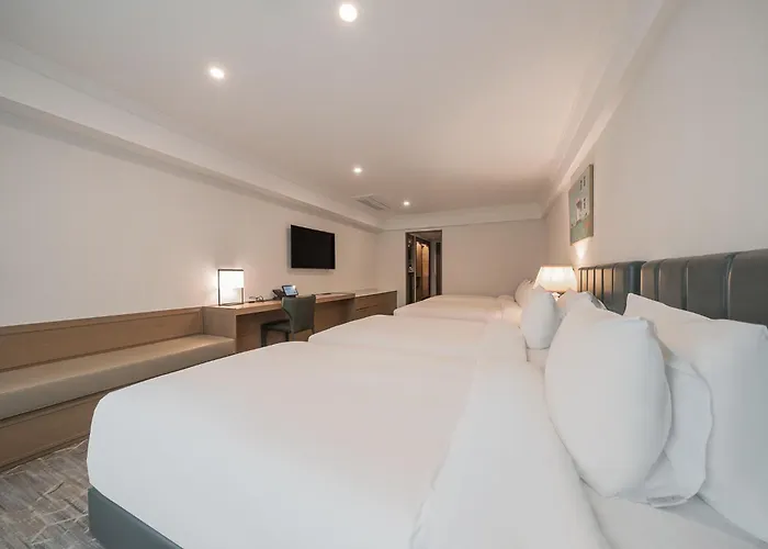 Hotel Koreana 4*